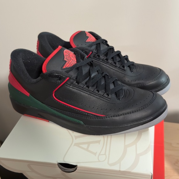 Nike Air Jordan 2 in really good shape size 10 - Picture 1 of 8